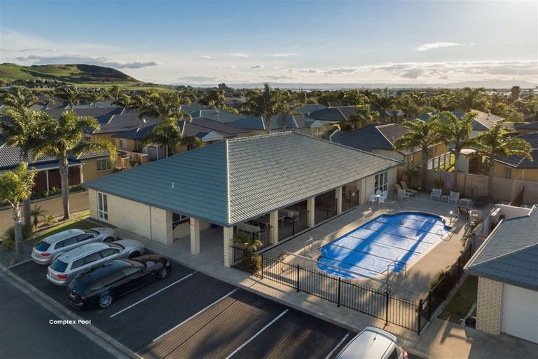 Photo of property in Diamond Sands, 13/644 Grenada Street, Papamoa Beach, Papamoa, 3118