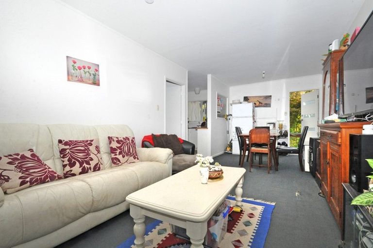 Photo of property in 8/825 New North Road, Mount Albert, Auckland, 1025