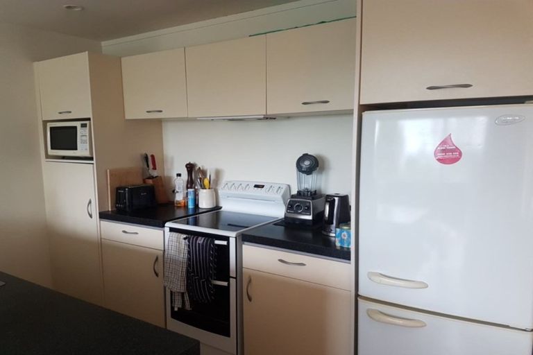 Photo of property in 53a View Road, Henderson, Auckland, 0612