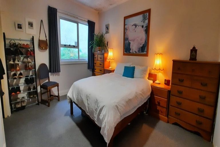 Photo of property in 6 Carlisle Street, Island Bay, Wellington, 6023