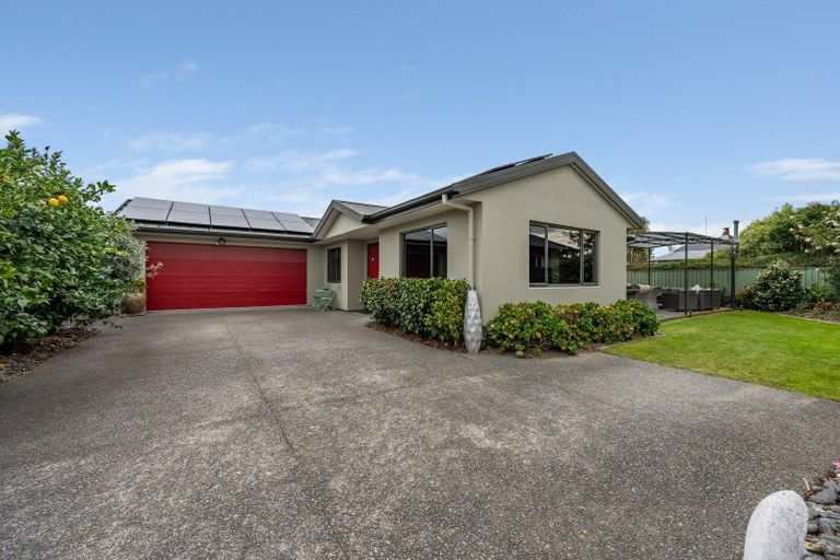 Photo of property in 9 Harrison Court, Clive, 4102