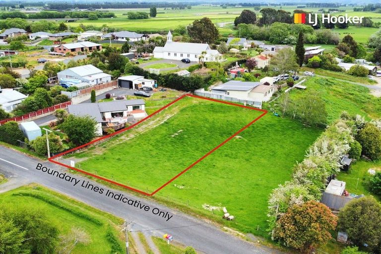 Photo of property in 15 Snowdon Street, Allanton, Mosgiel, 9092