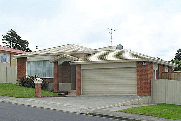 Photo of property in 45 Broadfield Street, Massey, Auckland, 0614