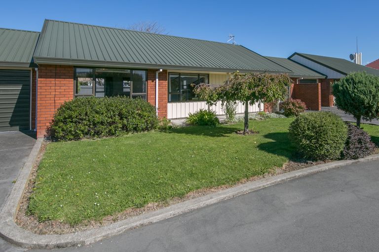 Photo of property in 2 Arthurson Mews, Woolston, Christchurch, 8023