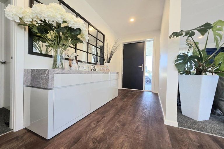 Photo of property in 15 Royal Oak Crescent, Holmes Hill, Oamaru, 9401