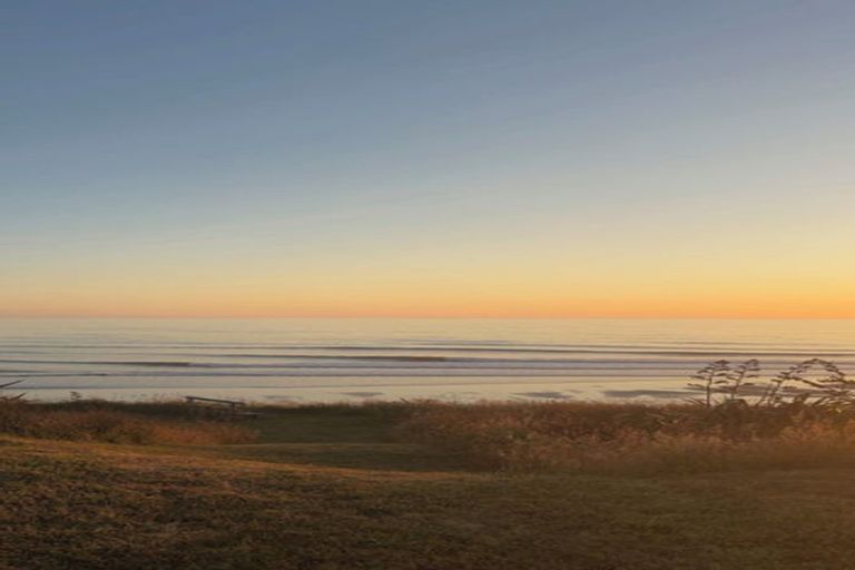 Photo of property in 17 Coleman Avenue, Waverley, 4591