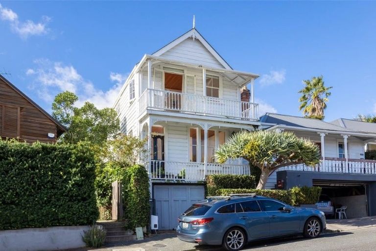 Photo of property in 17 Gunson Street, Freemans Bay, Auckland, 1011