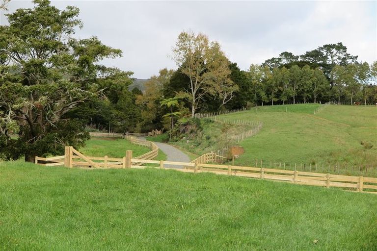 Photo of property in 1149c Whangaripo Valley Road, Whangaripo, Wellsford, 0972