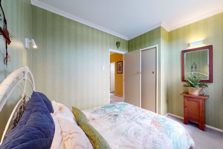 Photo of property in 42 Read Street, Levin, 5510