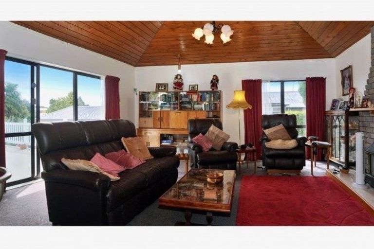 Photo of property in 12 Beatty Avenue, Te Puke, 3119