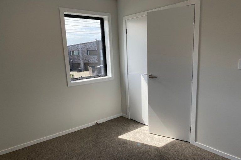 Photo of property in 23a Clark Road, Hobsonville, Auckland, 0616