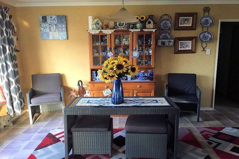 Photo of property in 20 Hughes Street, Waimate, 7924