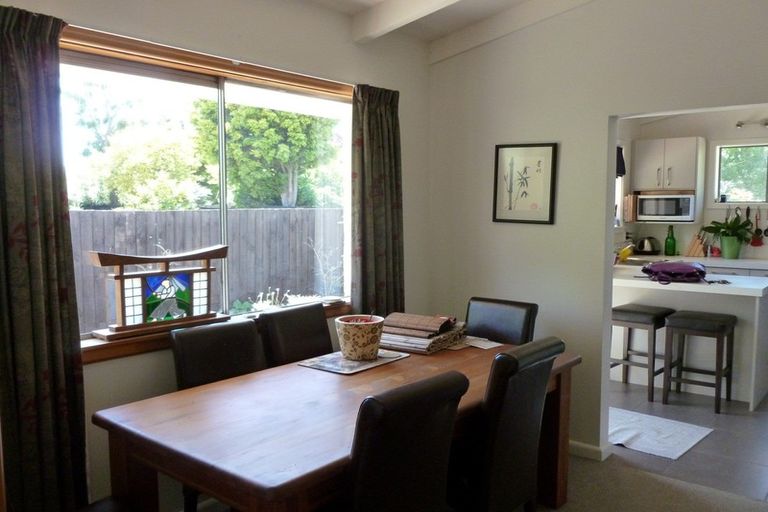 Photo of property in 130 Condell Avenue, Papanui, Christchurch, 8053