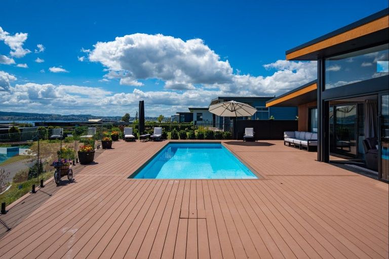 Photo of property in 20 Kurapoto Lane, Rainbow Point, Taupo, 3330