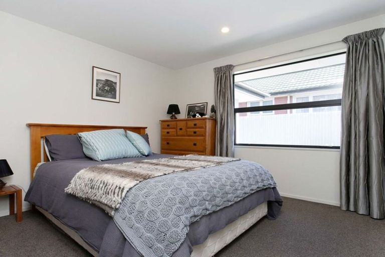 Photo of property in 93 Bickerton Street, Wainoni, Christchurch, 8061