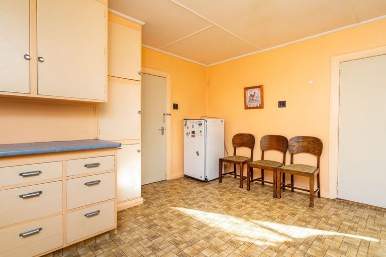 Photo of property in 18 Beaconsfield Road, Portobello, Dunedin, 9014