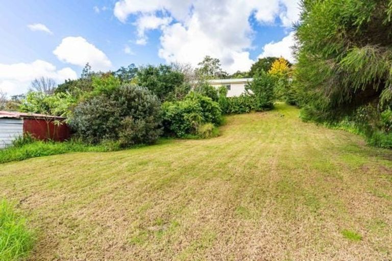 Photo of property in 24 Waimahanga Road, Onerahi, Whangarei, 0110