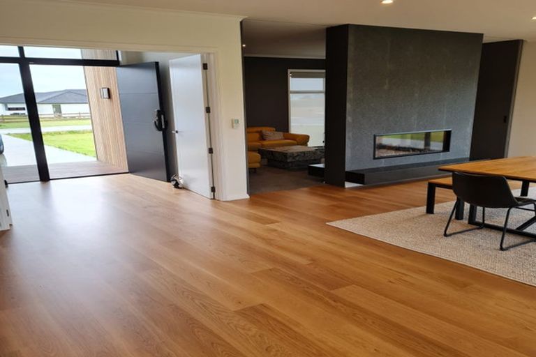 Photo of property in 7 Ribbonwood Lane, Kinloch, Taupo, 3377