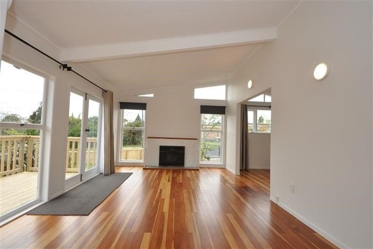 Photo of property in 6 Addison Street, Blockhouse Bay, Auckland, 0600