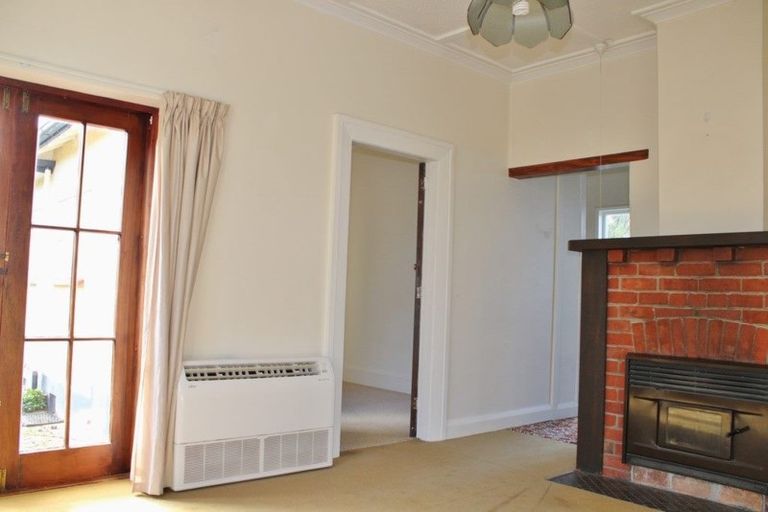 Photo of property in 16 Upper Plain Road, Masterton, 5810