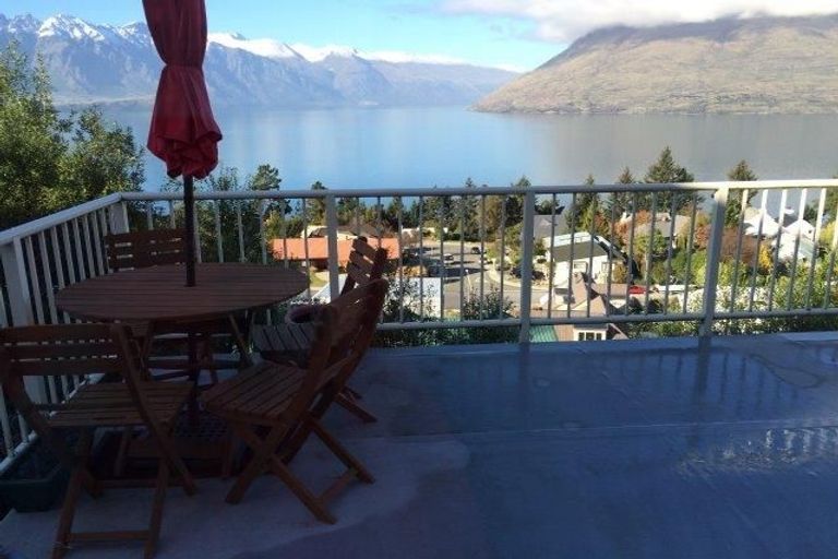 Photo of property in 3b Strawberry Lane, Fernhill, Queenstown, 9300