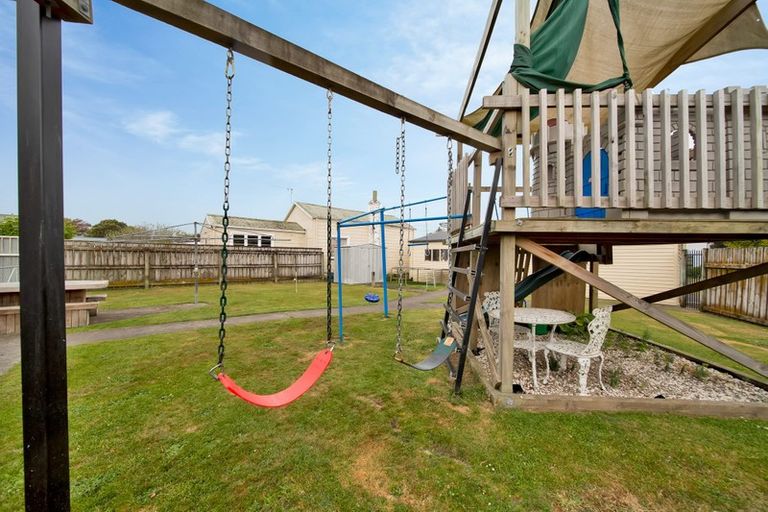 Photo of property in 184 High Street, Eltham, 4322