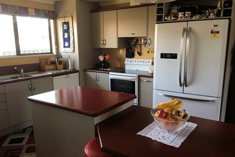 Photo of property in 20 Hughes Street, Waimate, 7924