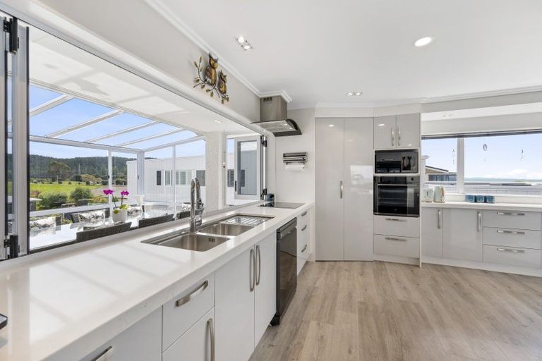 Photo of property in 134 North Shore Road, Eskdale, Napier, 4182