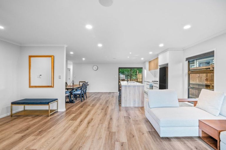 Photo of property in 4 Raoriki Road, Pukekohe, 2120