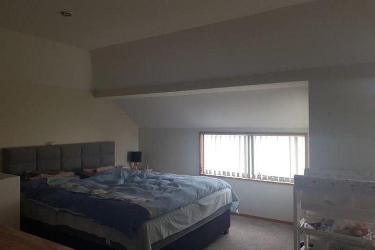 Photo of property in 15 Brockworth Place, Riccarton, Christchurch, 8011