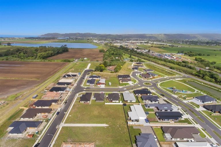 Photo of property in 5 Karearea Drive, Coastlands, Whakatane, 3120