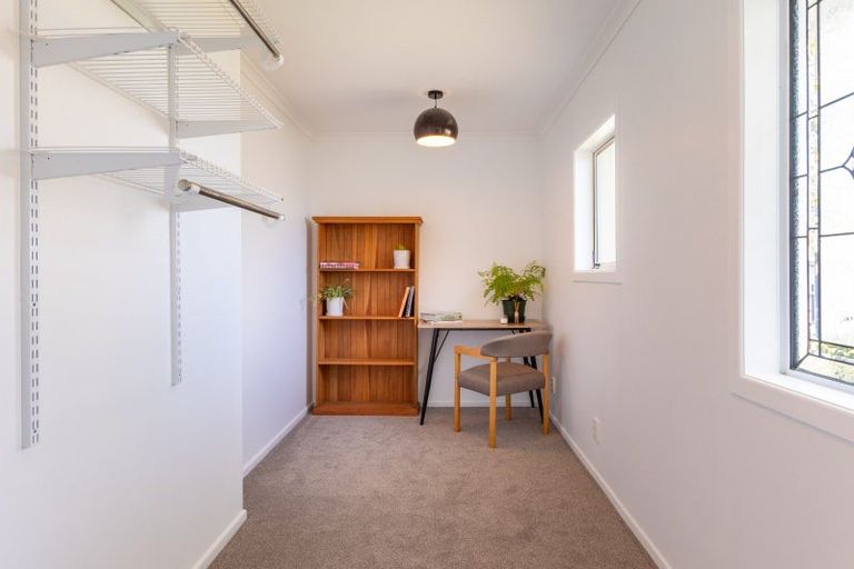 Photo of property in 48 Tay Street, Woodville, 4920