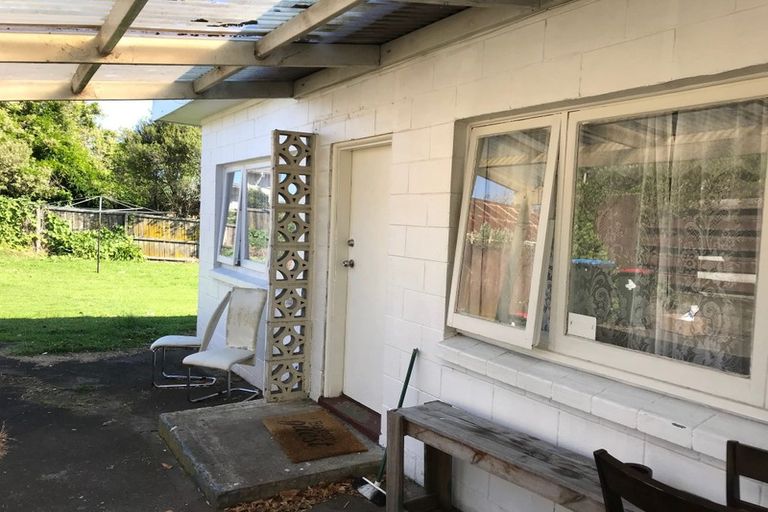 Photo of property in 24 Ireland Road, Mount Wellington, Auckland, 1060
