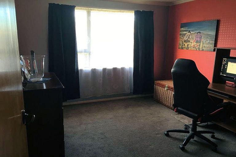 Photo of property in 20 Hughes Street, Waimate, 7924