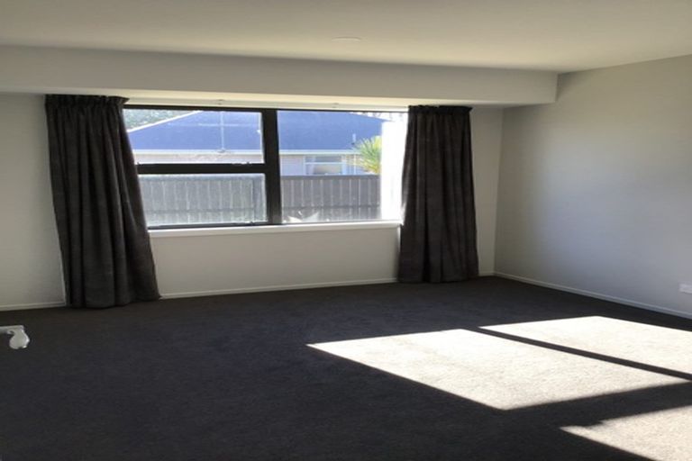 Photo of property in 1/100 Baker Street, New Brighton, Christchurch, 8083