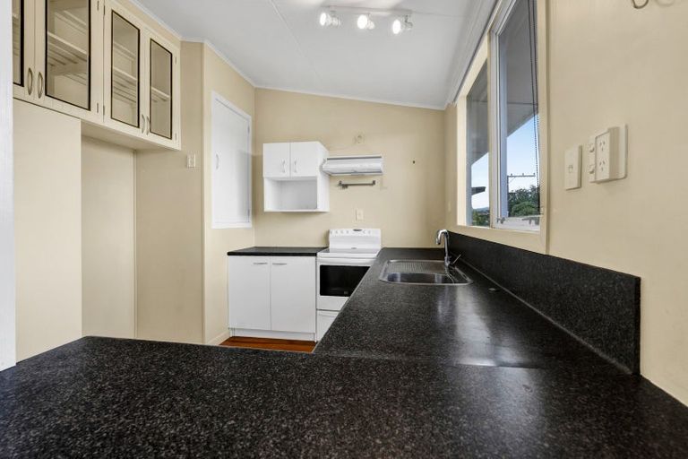 Photo of property in 3 Fernleigh Street, Ferndale, New Plymouth, 4310
