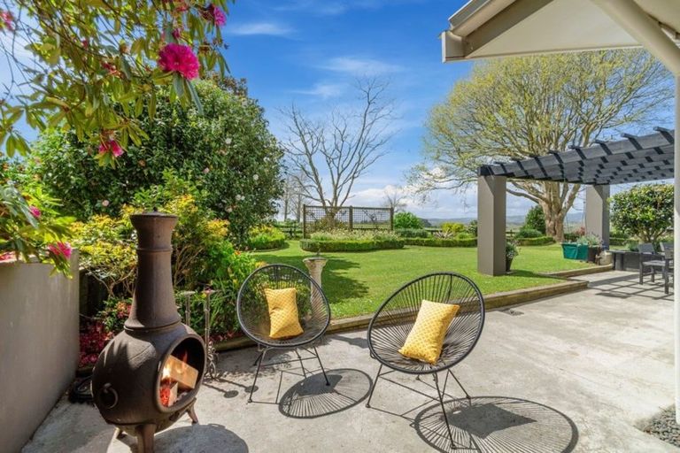 Photo of property in 92 Muir Road, Karaka, Papakura, 2580