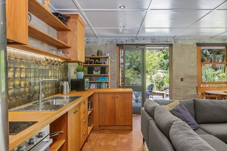 Photo of property in 28 Opahi Bay Road, Mahurangi West, Warkworth, 0983