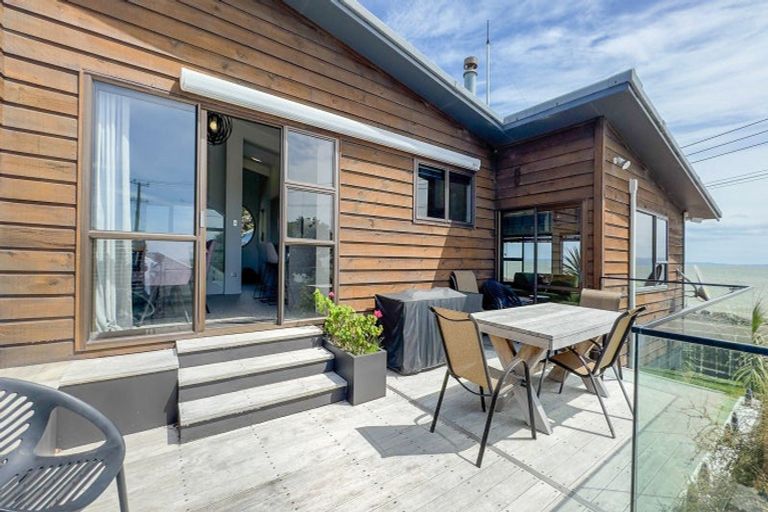 Photo of property in 1 Springfield Avenue, Ngarimu Bay, Thames, 3575