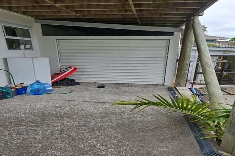 Photo of property in 168 Glengarry Road, Glen Eden, Auckland, 0602