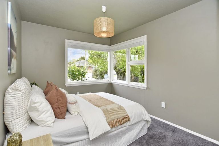 Photo of property in 5 Erin Crescent, Mairehau, Christchurch, 8013