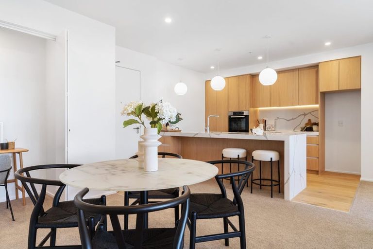 Photo of property in 117 Hibiscus Drive, Orewa, 0931