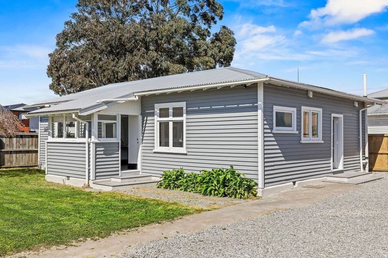 Photo of property in 30 Newcastle Street, Phillipstown, Christchurch, 8011