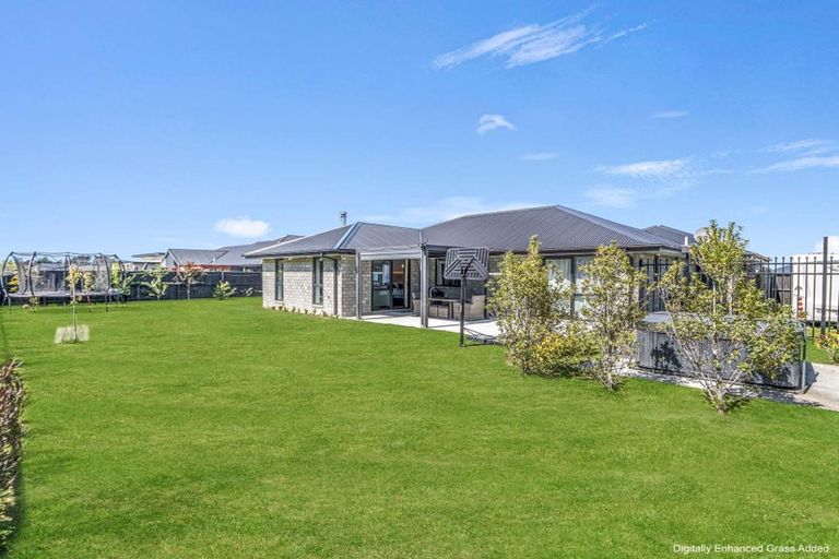 Photo of property in 1 Cox Lane, Amberley, 7410