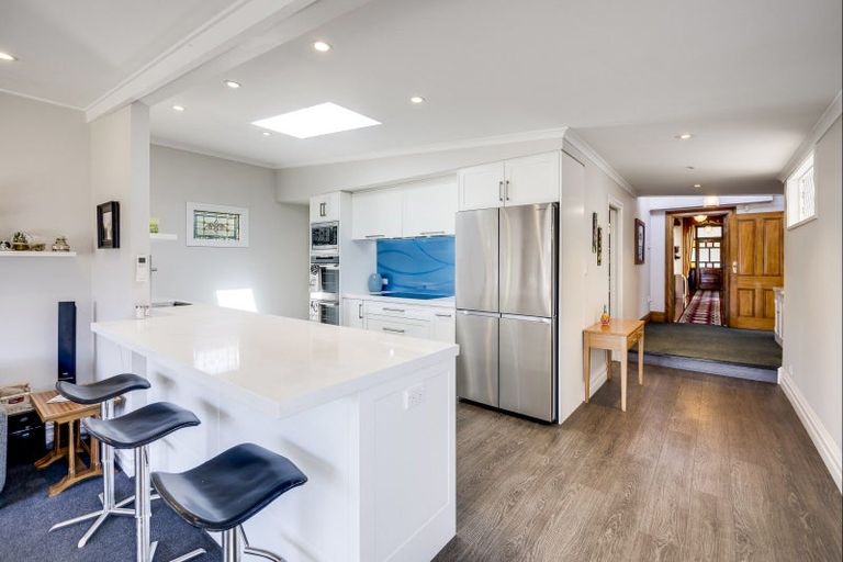 Photo of property in 11 Nelson Crescent, Napier South, Napier, 4110