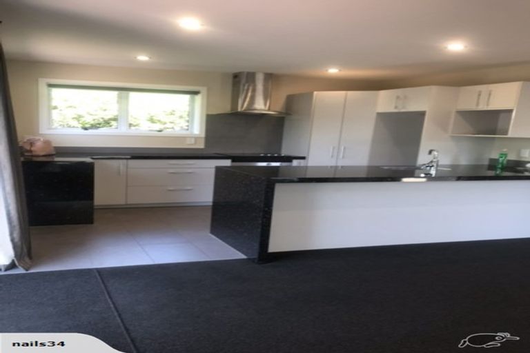 Photo of property in 8 Doyle Place, Avondale, Christchurch, 8061