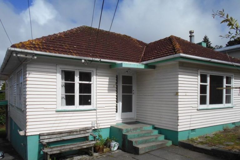 Photo of property in 41 Ironside Road, Johnsonville, Wellington, 6037