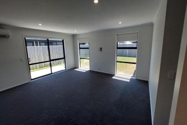 Photo of property in 9 Avanda Avenue, Rolleston, 7615
