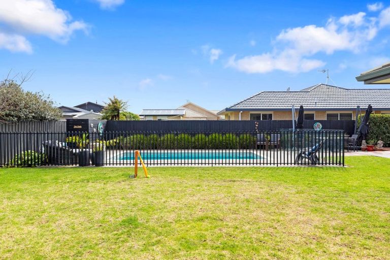 Photo of property in 29 Rosberg Place, Mount Maunganui, 3116