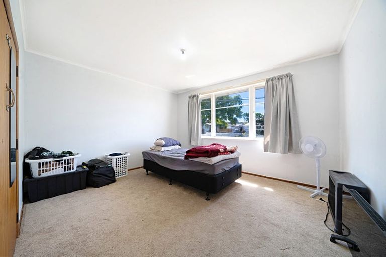 Photo of property in 119 Universal Drive, Henderson, Auckland, 0610